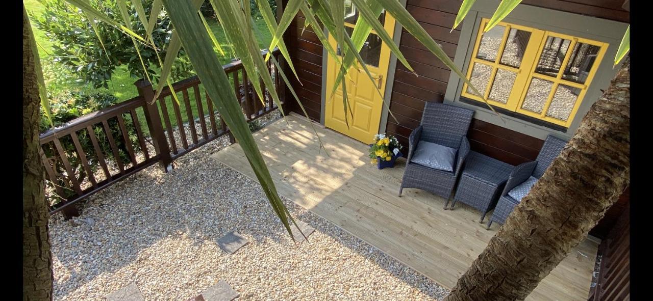 Beaufort House Accomodation Ню Рос Екстериор снимка