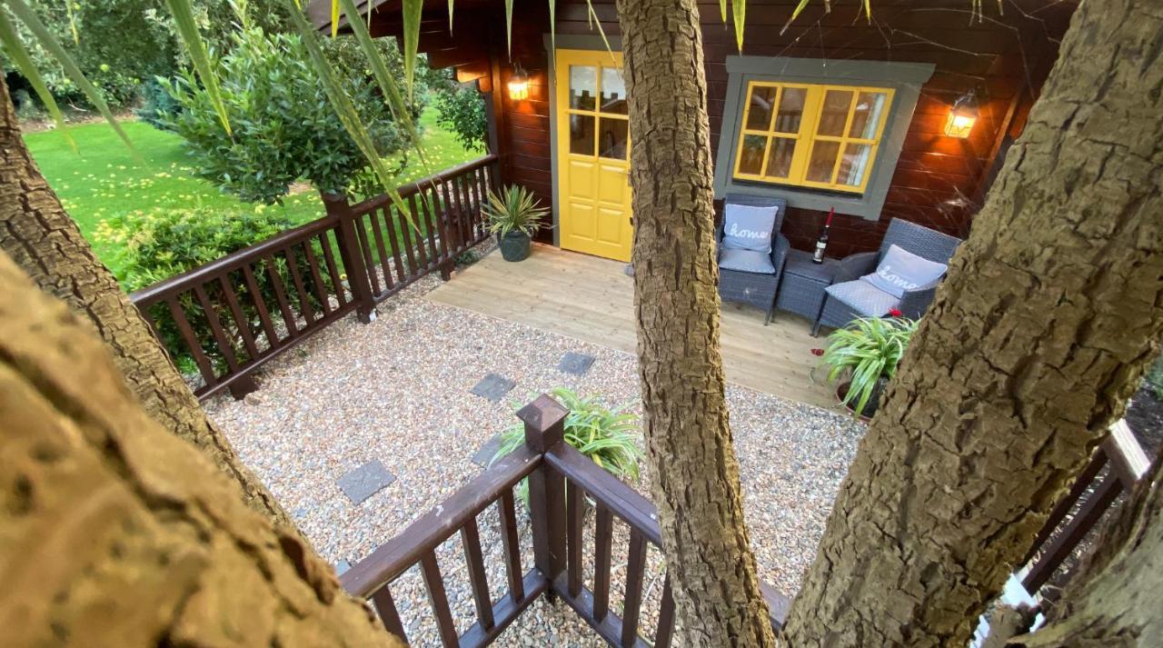 Beaufort House Accomodation Ню Рос Екстериор снимка