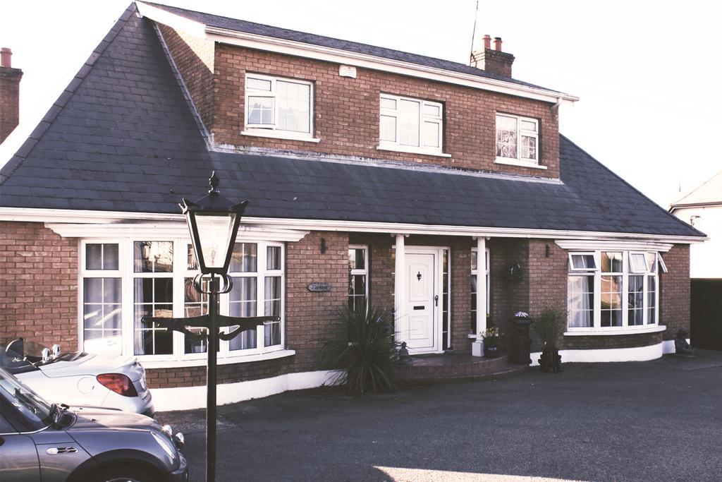 Beaufort House Accomodation Ню Рос Екстериор снимка